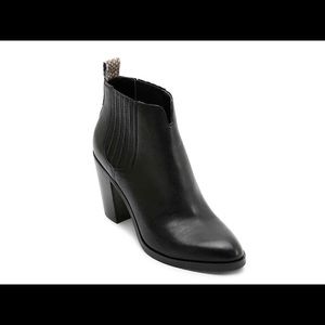Dolce Vita Stacie Bootie Black Leather